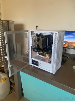 Ryzen 5 5600x / RTX 3050 / 16GB - 2