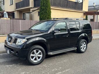 Nissan Pathfinder 2.5dci 4x4 dovoz TALIANSKO 7-miestny - 2