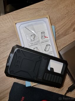 Predám kryt S21ultra - 2