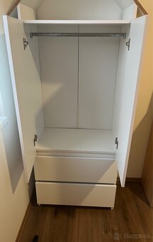 Domčeková skriňa - 2