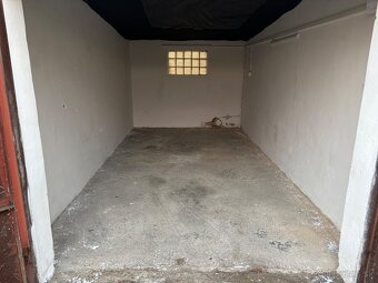 Predám garáž na sídlisku Boriny v D.Strede - 2