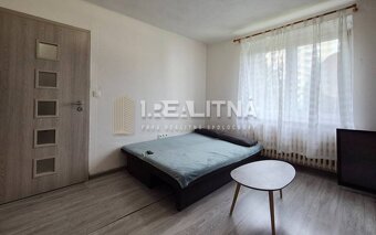 1-IZBOVÝ BYT PO KOMPLETNEJ REKONŠTRUKCII, 31 M2 ZVOLEN - SEK - 2