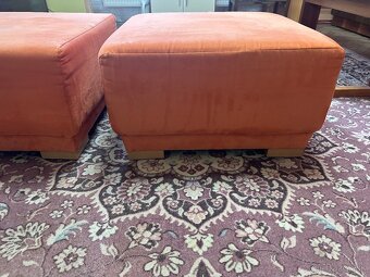 Oranzove taburetky - 2