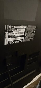 LG televízor 42"(107xcm) - 2