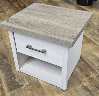 Predám kancelársky nábytok - skriňa, komoda, písací stôl - 2