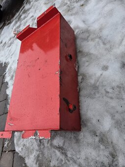 Hydraulická nádrž - 2