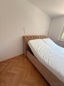 ČALÚNENÁ MANŽELSKÁ POSTEĽ - 2