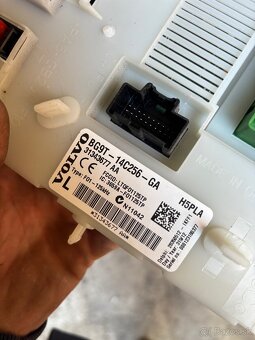 Komfortná jednotka Volvo v60 s60 - 2