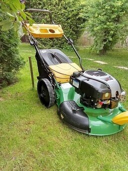 Benzinová kosačka s pojazdom - 2