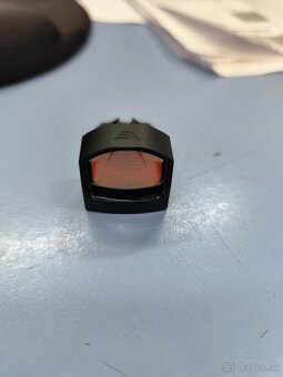 Kolimátor Vector Frenzy-S MOS 1x17x24 Multi reticle - 2