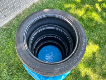 215/50R18 92W - 2