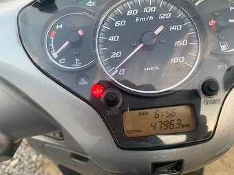 Honda sh 300 i - 2