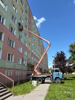Vysokozdvižná autoplošina - 2