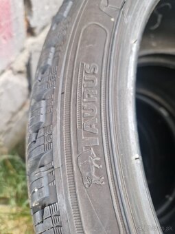 225/40 r18 92v - 2