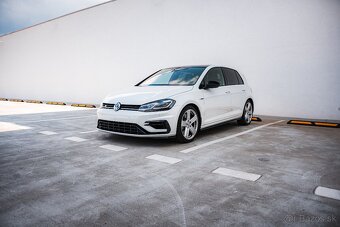 VW GOLF R - 2