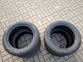 Predám zimne pneumatiky 215/55 R17 94 H - 2