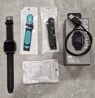 Predám hodinky garmin venu sq music - 2