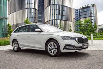 Alu ŠKODA OCTAVIA 4 R 17 originál + zimné pneu. - 2