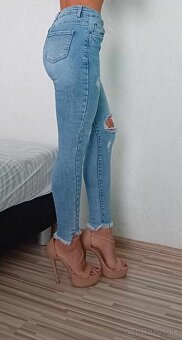 Nové dámske modré rifle s vysokým pásom M.SARA, veľkosť XS - 2