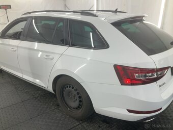 Škoda Superb Combi 2.0 TDI 190k Sportline Manuál 6st - 2