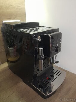 Kávovar De’Longhi ECAM13.123B - 2