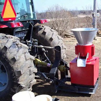 Peletovací stroj za traktor - 2