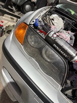 Svetla e46 xenon - 2