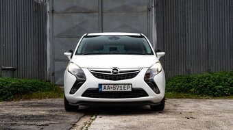 Opel Zafira Tourer 1.4 Benzín + LPG - 2