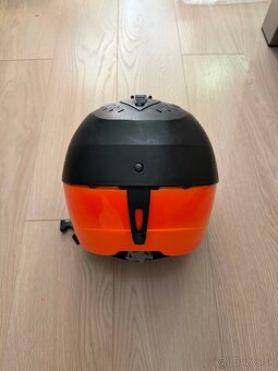 Lyžiarska prilba a okuliare - 2