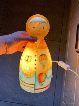 Lampa aj s možnosťou hrať melódiu - 2