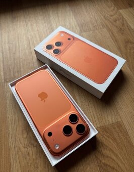 iphone 17 pro Orange - 2
