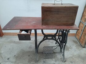 Starý šiaci  stôl retro - 2