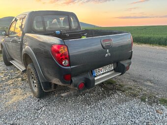 Mitsubishi L200 - 2