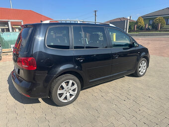 Touran 2,0TDI DSG - 2