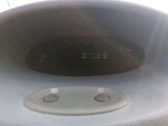 Toyota Yaris 1.0 - 2
