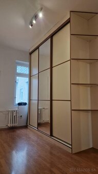 Štýlový a priestranný 2,5 izbový byt v centre - 2