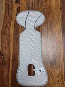 AEROMOOV Vložka do autosedačky - 2