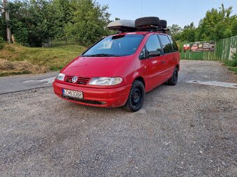 Predam NEZHNITY VW Sharan 1.9TDi 81kw - 2