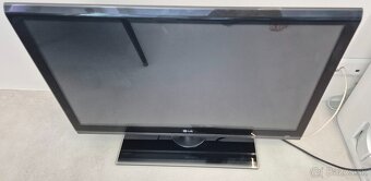 LED TV znacky LG so stojanom a vesiakom na stenu zdarma - 2