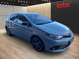 TOYOTA Auris 1.8 VVTi Hybrid Selection - Záruka TOYOTA 1.rok - 2