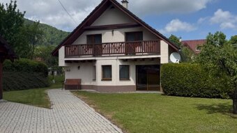 Ponúkame krásny rodinný dom na Kordíkoch - 15min od centra m - 2