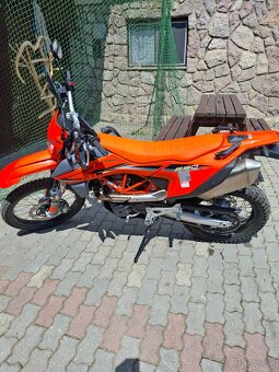 Ktm 690 - 2