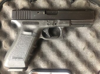 Glock 17, Austria - 2