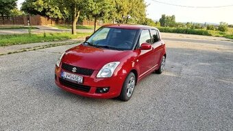 Suzuki swift 1.3 benzín 2010 - 2