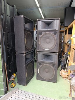 Odposluchy Yamaha 115v 15" - 2