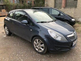 Predám Opel Corsa 1.2benzin/lpg 2008 - 2
