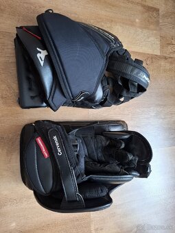 ReasonY lapacka a vyrazacka na hokejbal - 2