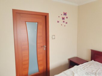 Predám 2, 5 izbový byt v Štúrove blízko Jednoty - 2