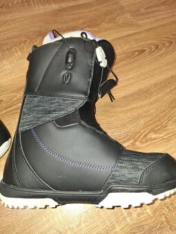 Snowbordová výbava - 2