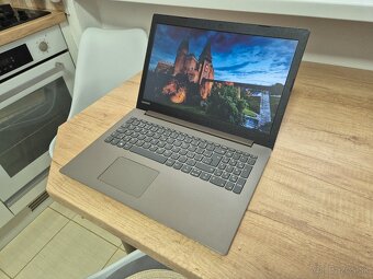 Lenovo IP 330 /Pentium N5000/8GB RAM/FHD/256GB SSD/Nova bat - 2